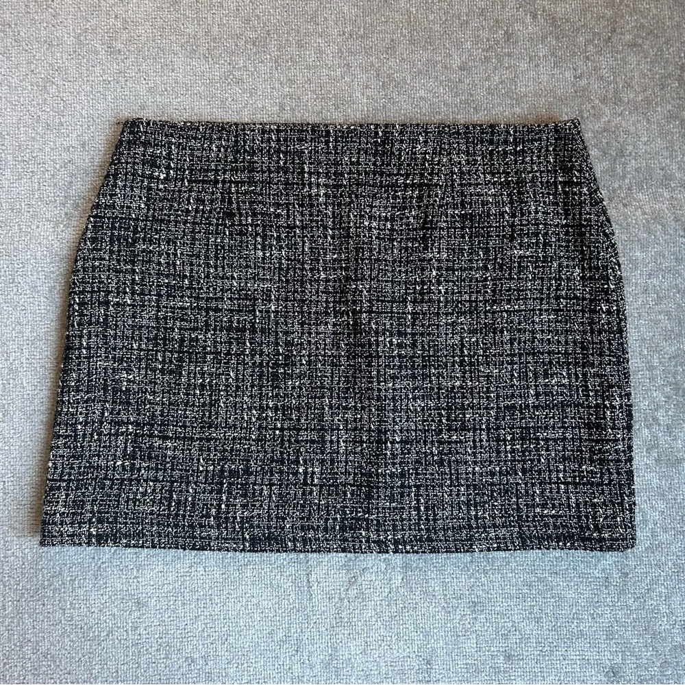 Lauren Ralph Lauren Women’s Black and White Bouclé Pencil Miniskirt, Size 18W - Picture 10 of 16
